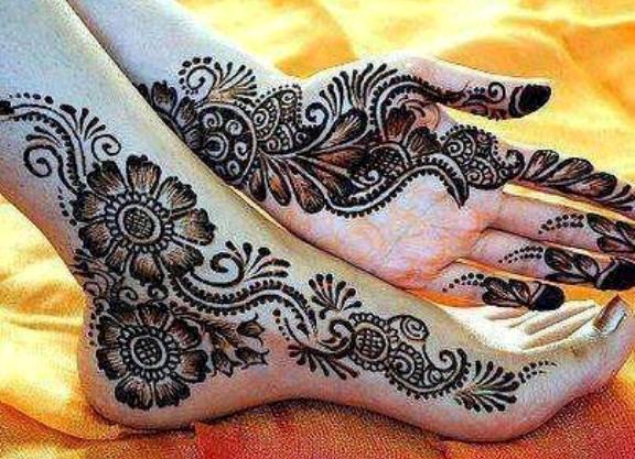 floral mehandi pattern